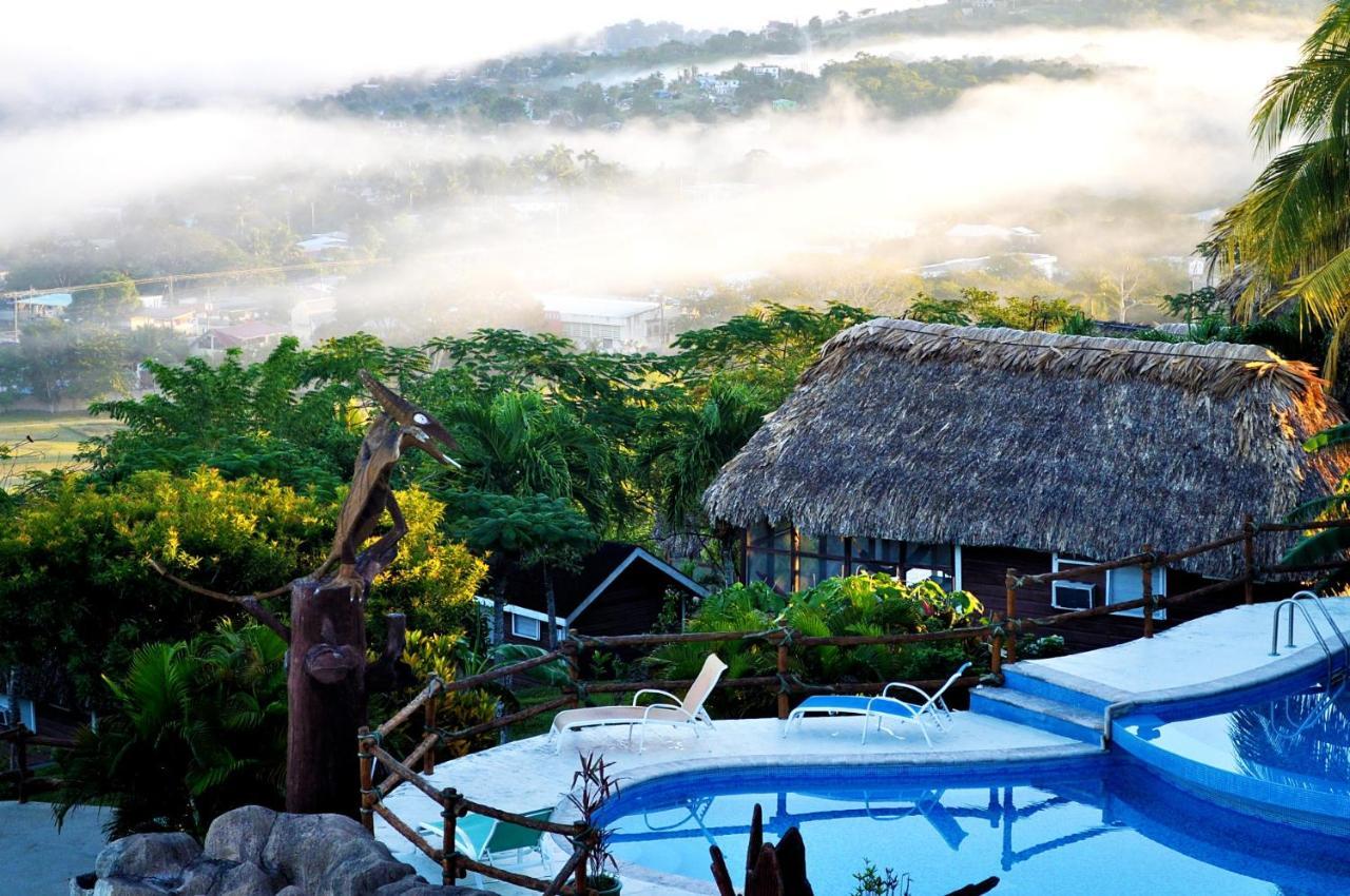 Cahal Pech Village Resort San Ignacio Bagian luar foto