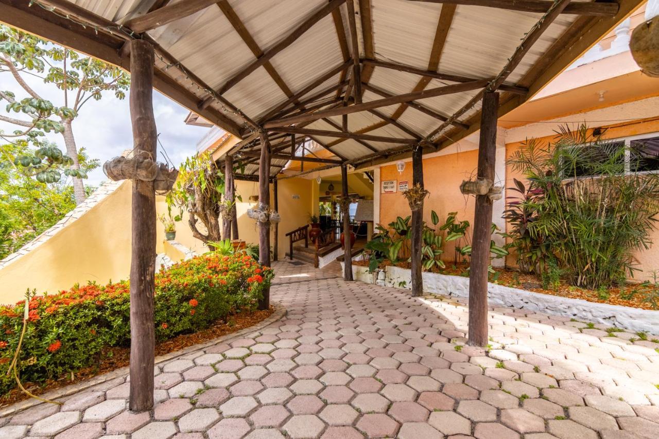 Cahal Pech Village Resort San Ignacio Bagian luar foto